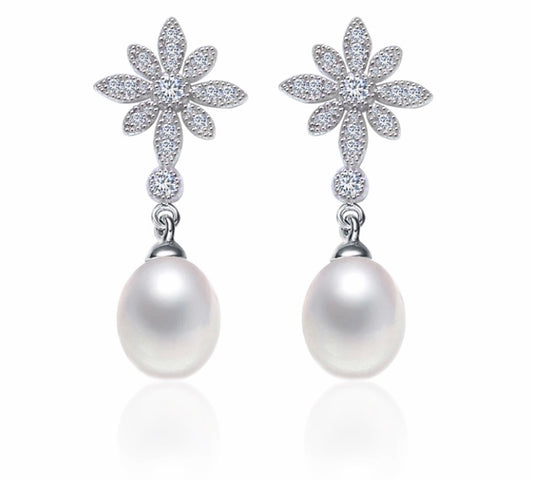 Vintage Flower Diamond and Freshwater Pearl Earrings.