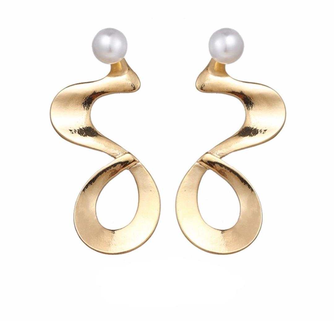 Art Deco Geometric Pearl Earrings