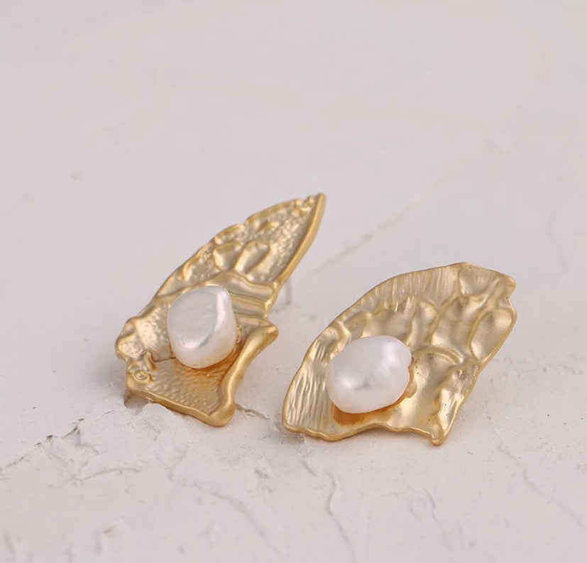 Art Deco Freshwater Pearl Earrings.